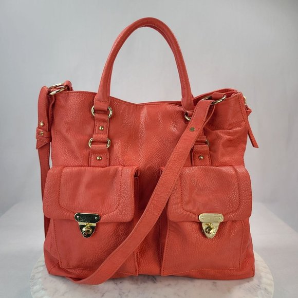 Kelsi Dagger Handbags - ‼️ NAME YOUR PRICE /// DONATING THU 5/11 ‼️ Vegan Leather Kelsi Dagger Bag